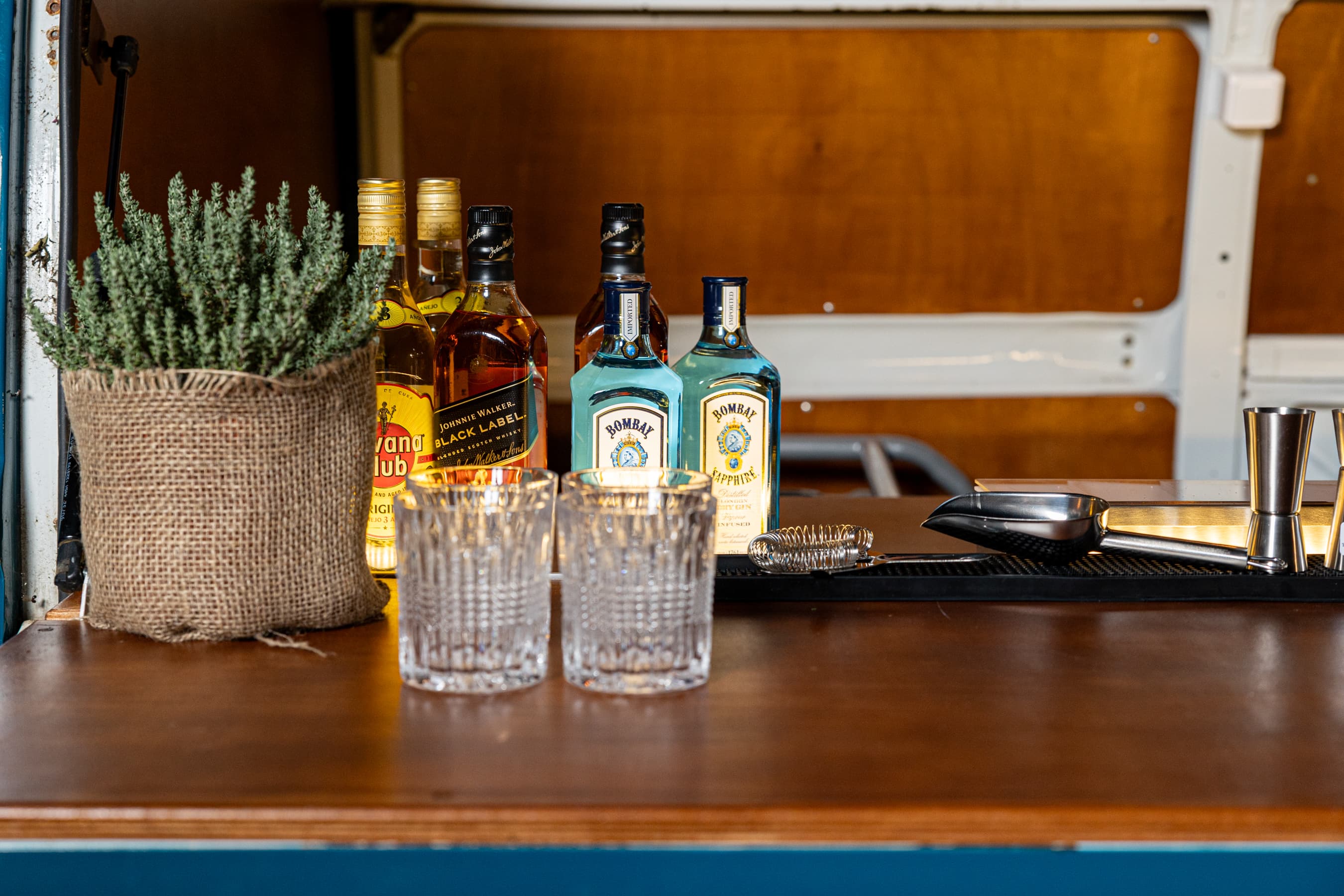 Βραδινή παρουσία του The VeatERAN Van σε event